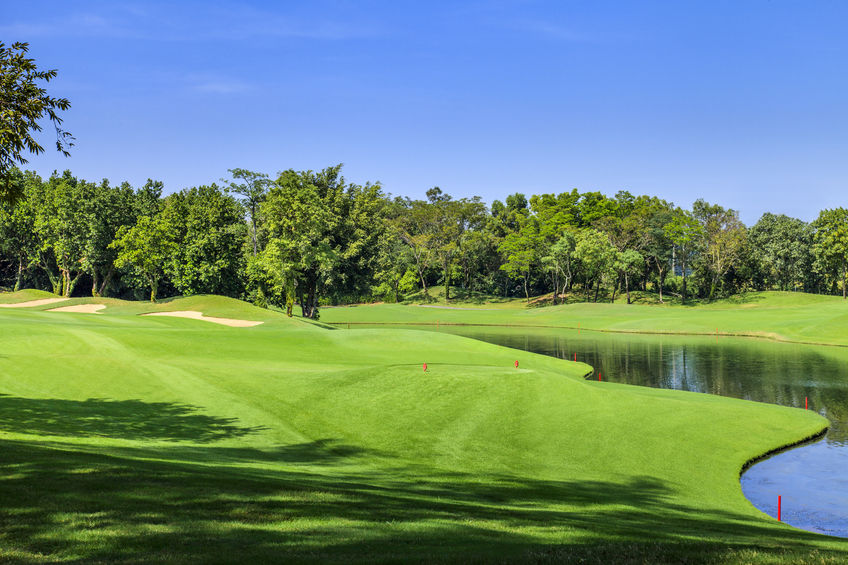 A tökéletes golfpálya alapja a professzionális tereprendezés!